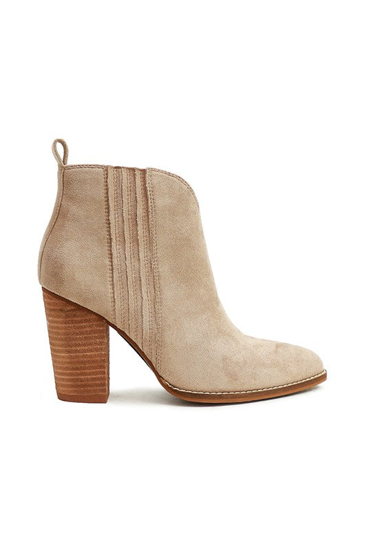 Jackie Chunky Heel Boots