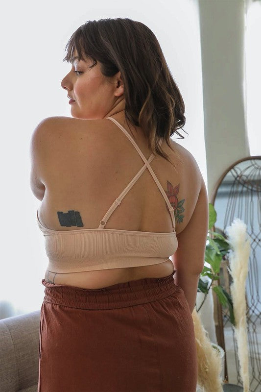 Plus Size Crochet Lace High Neck Bralette - MeraKy Vibes